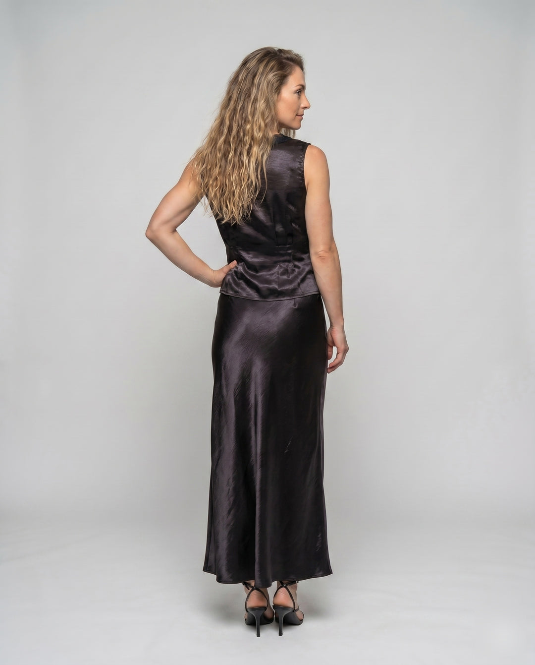 Product 15629095338314 - back_view