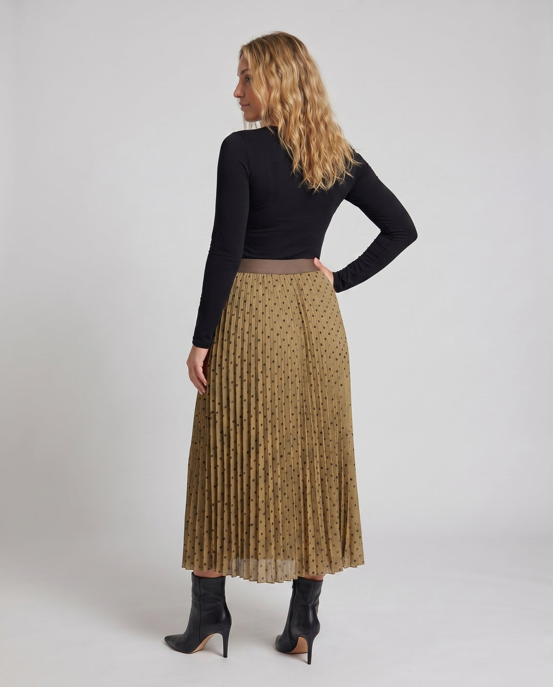 Product 15629098844490 - back_view