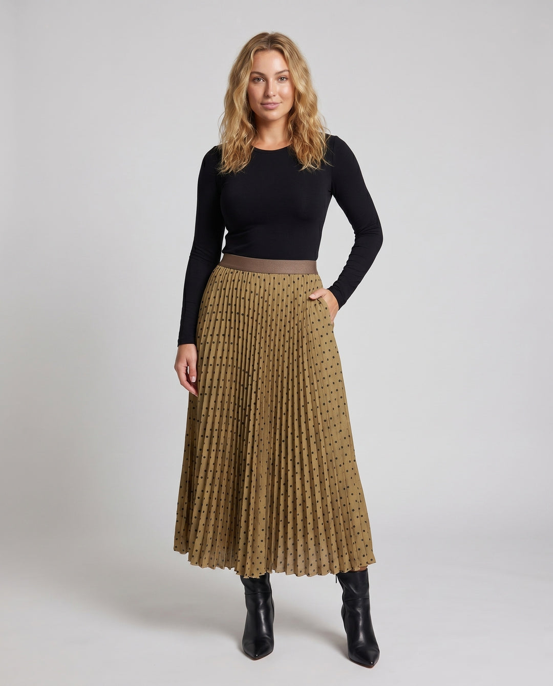 Product 15629098844490 - full_body_front