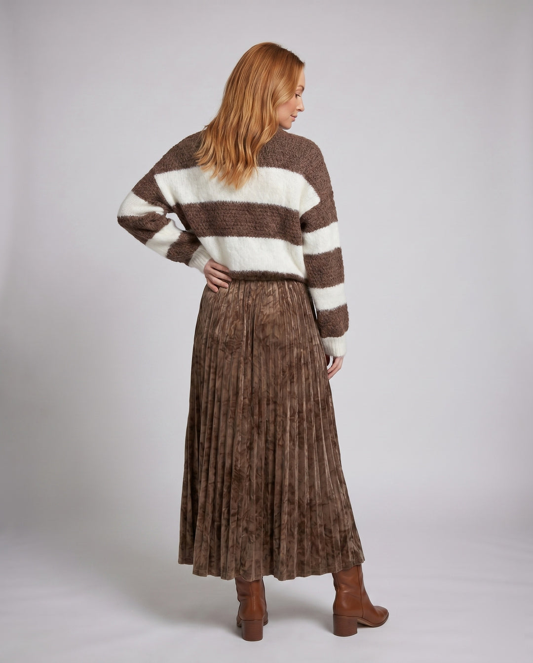 Product 15629099434314 - back_view