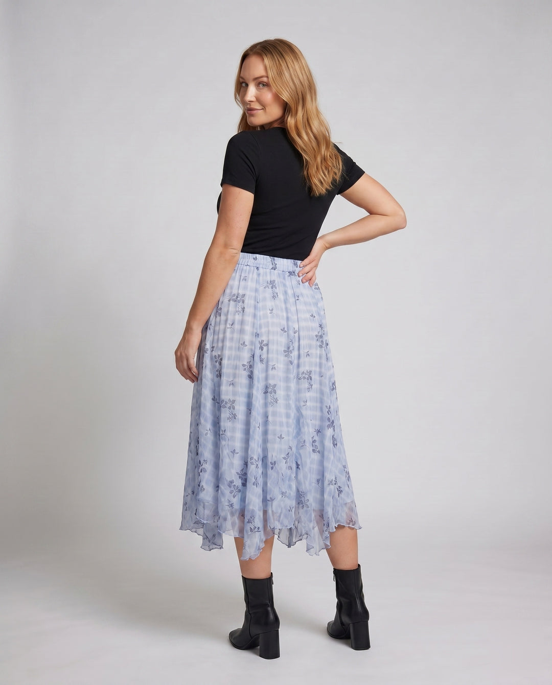Product 15629099663690 - back_view