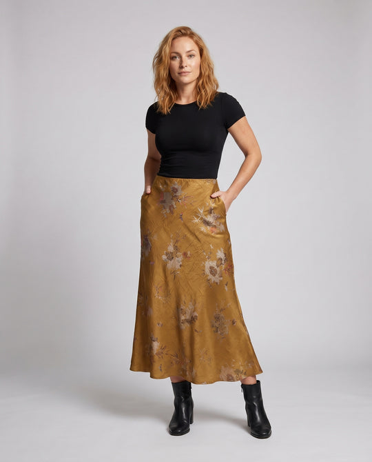 Product 15629099794762 - full_body_front