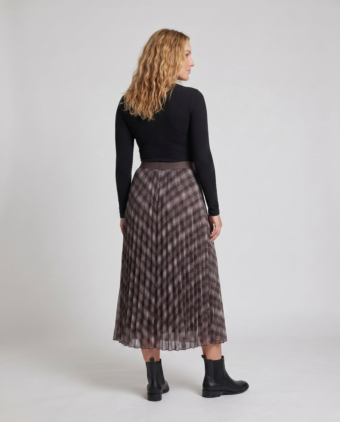 Product 15629101793610 - back_view
