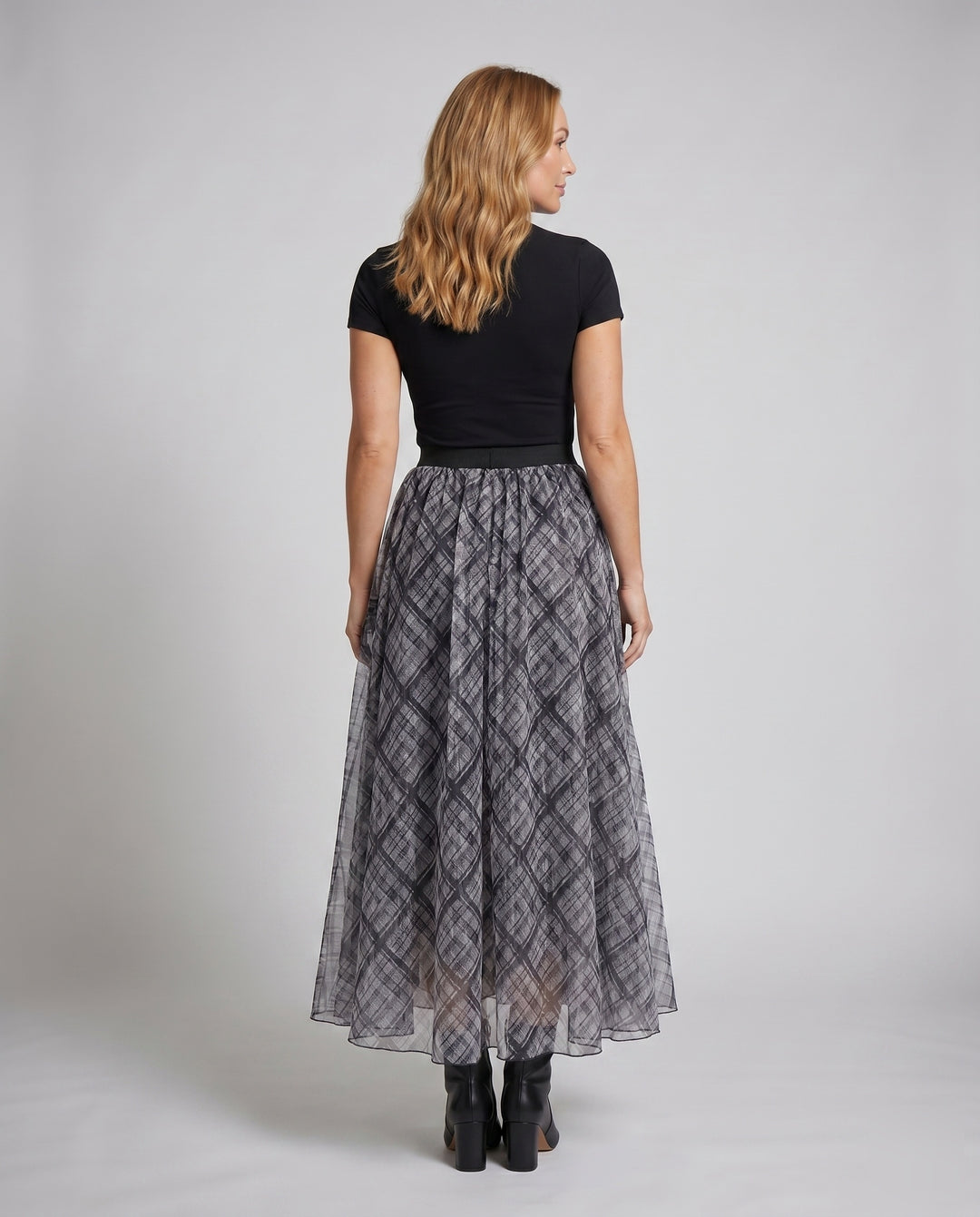 Product 15629102448970 - back_view