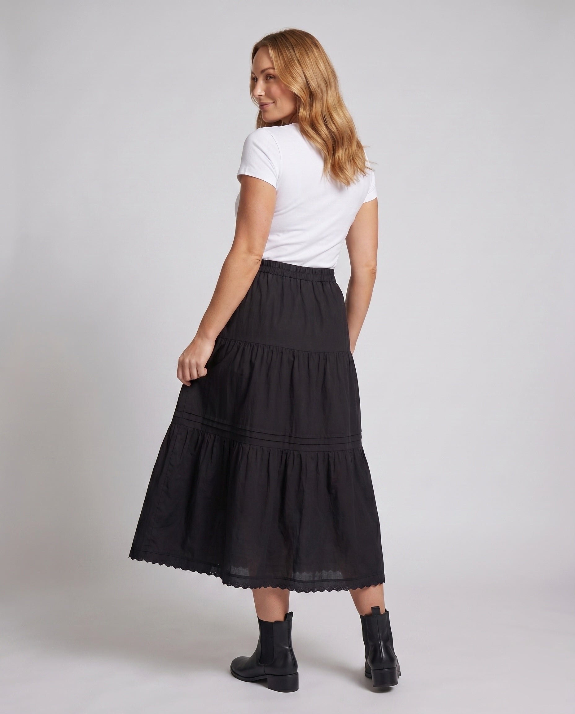 Product 15629105561930 - back_view