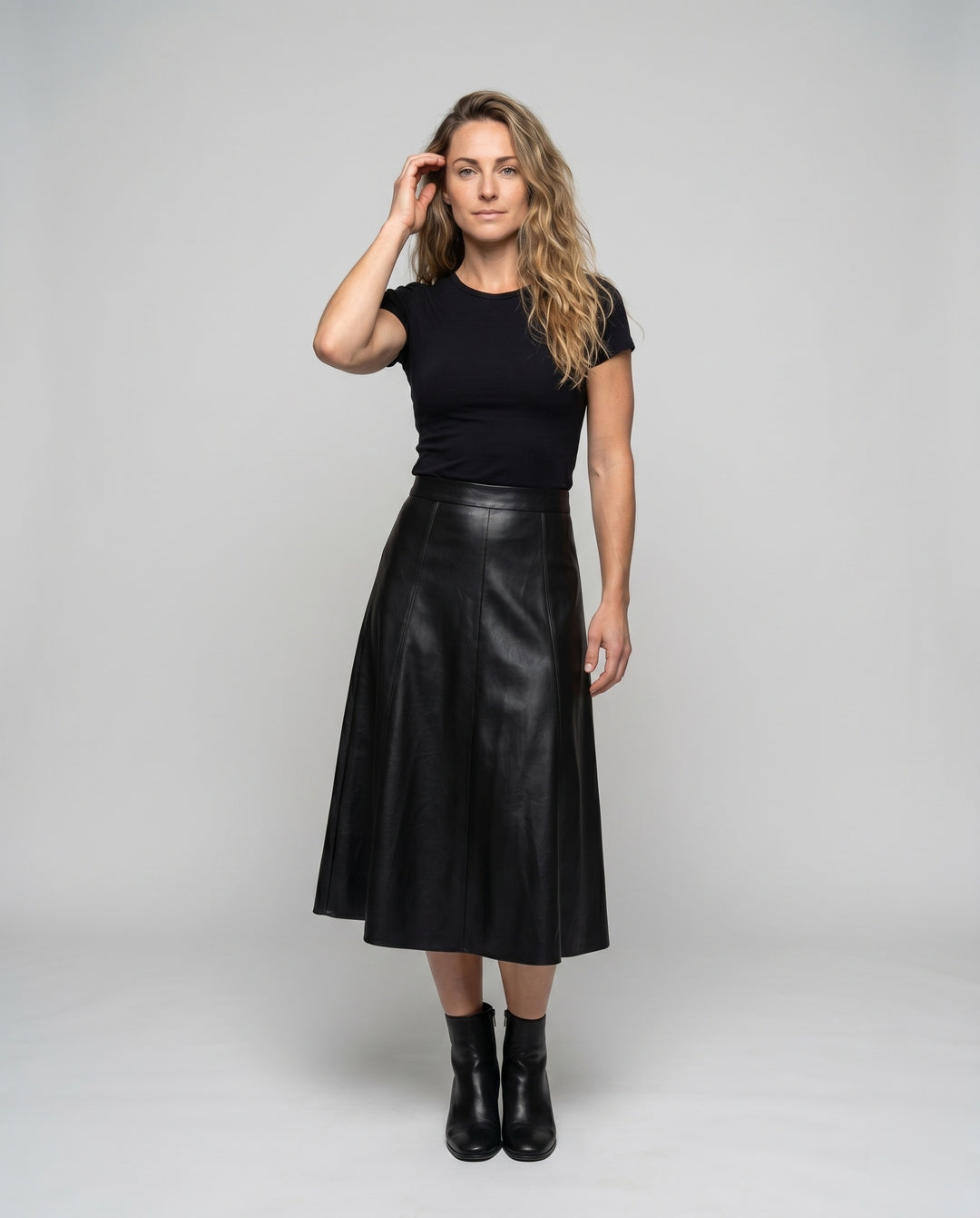 Product 15629107102026 - full_body_front