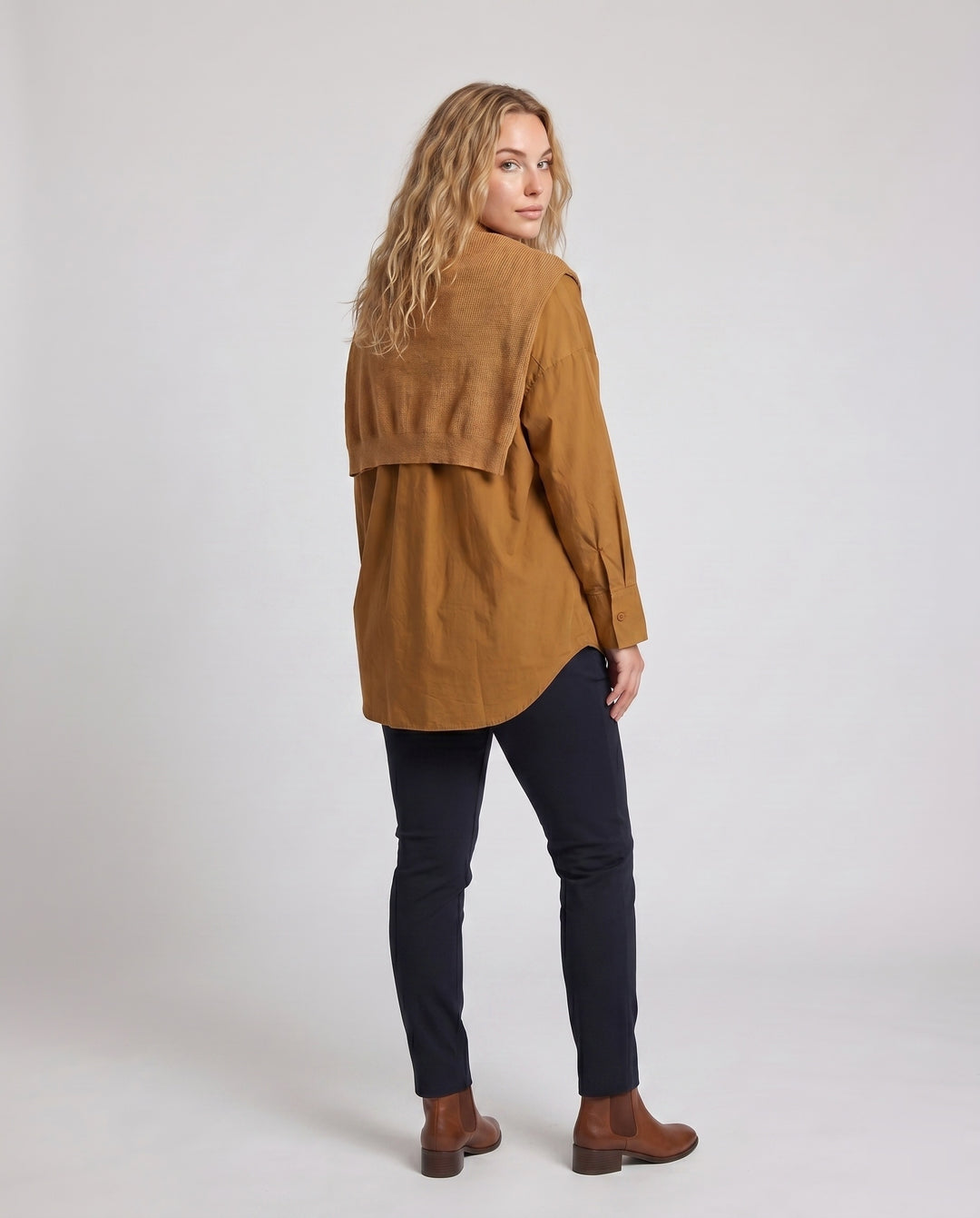 Product 15629107462474 - back_view