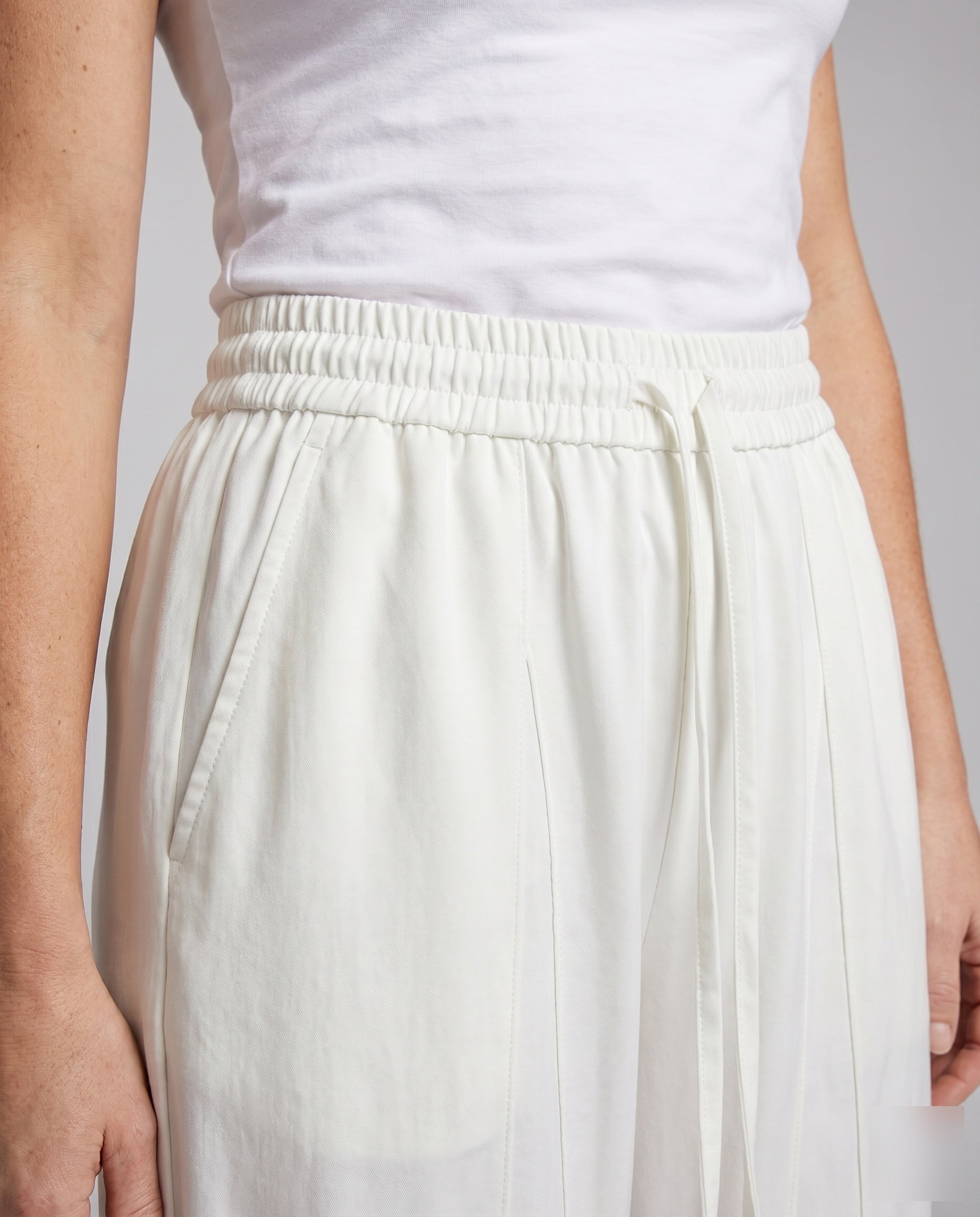 Product 15629108281674 - close_up_detail