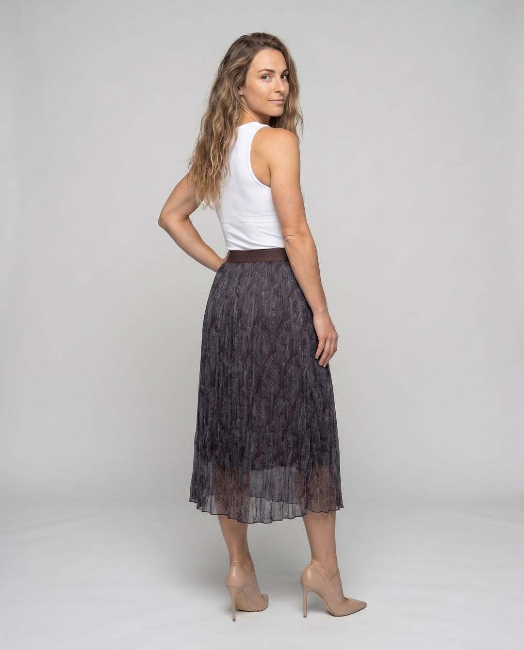Product 15629112213834 - back_view