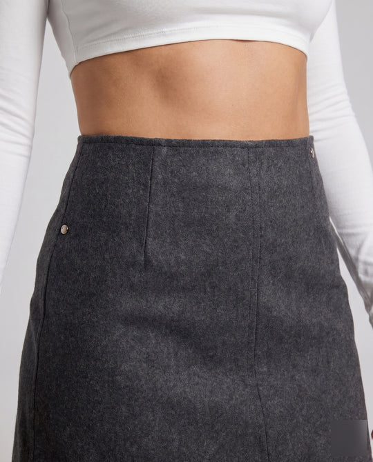 Product 15629113229642 - close_up_detail