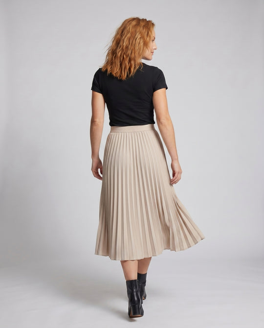 Product 15629114736970 - back_view