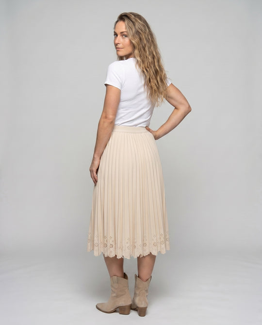 Product 15629116408138 - back_view