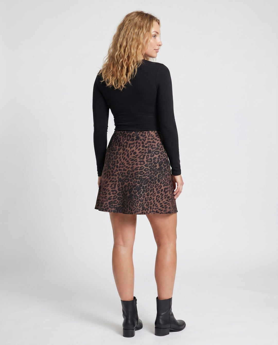 Product 15629117030730 - back_view