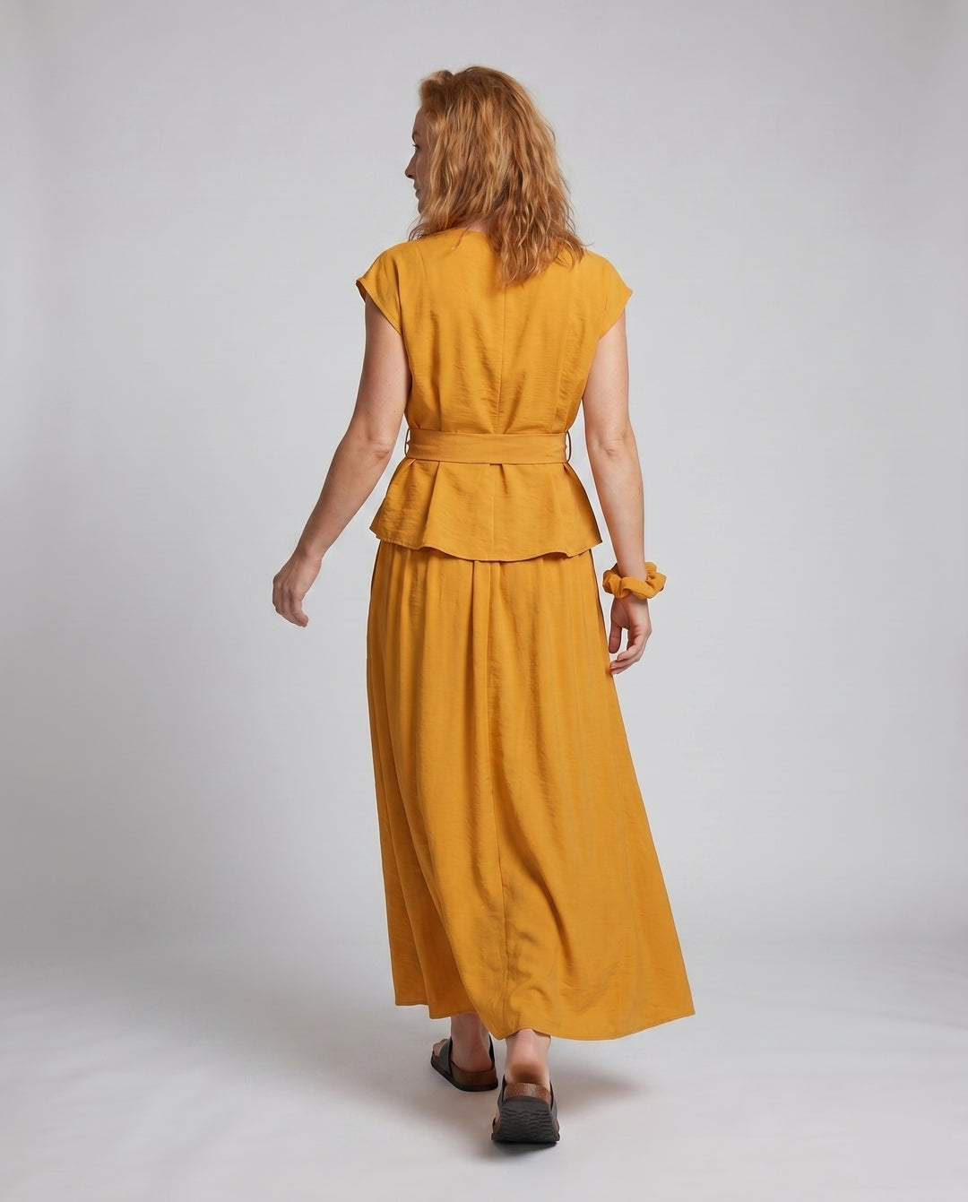 Product 15629118767434 - back_view