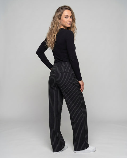 Product 15629122994506 - back_view