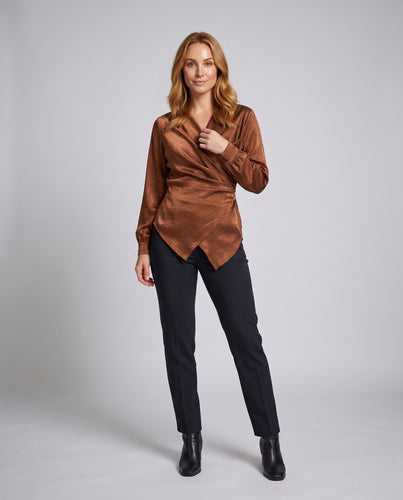 Damen Wickelbluse mit modernem Schnitt und elegantem V-Ausschnitt