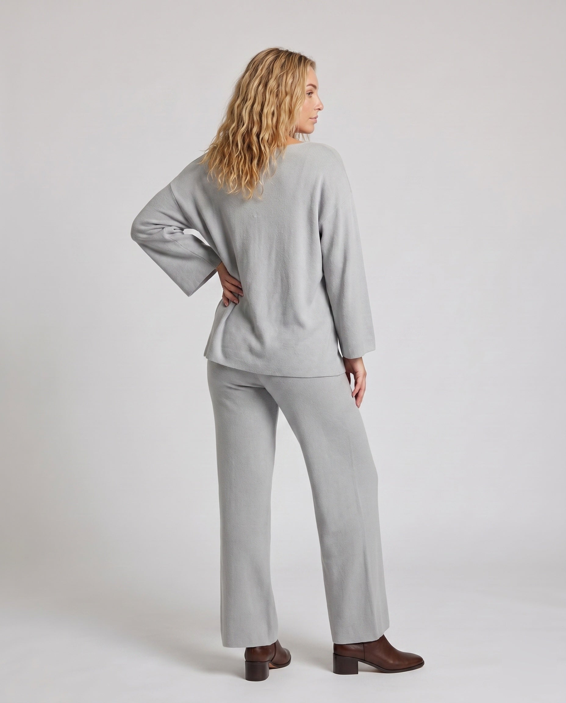Product 15633172332874 - back_view
