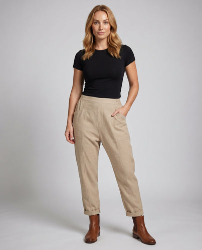 Damen komfortable Leinenhose mit seitlichen Eingrifftaschen