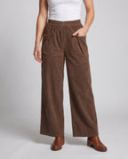 Damen lässige und bequeme Cordhose mit weitem Schnitt