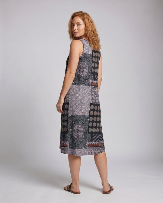 Product 15633174069578 - back_view