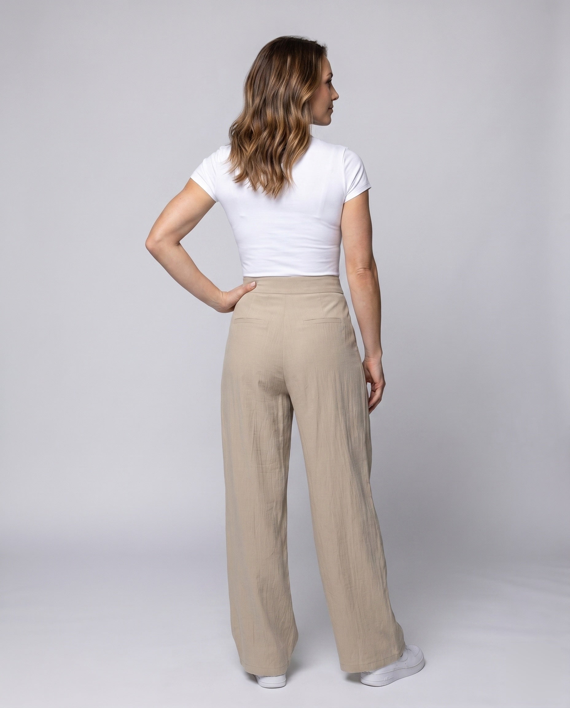 Product 15633174987082 - back_view