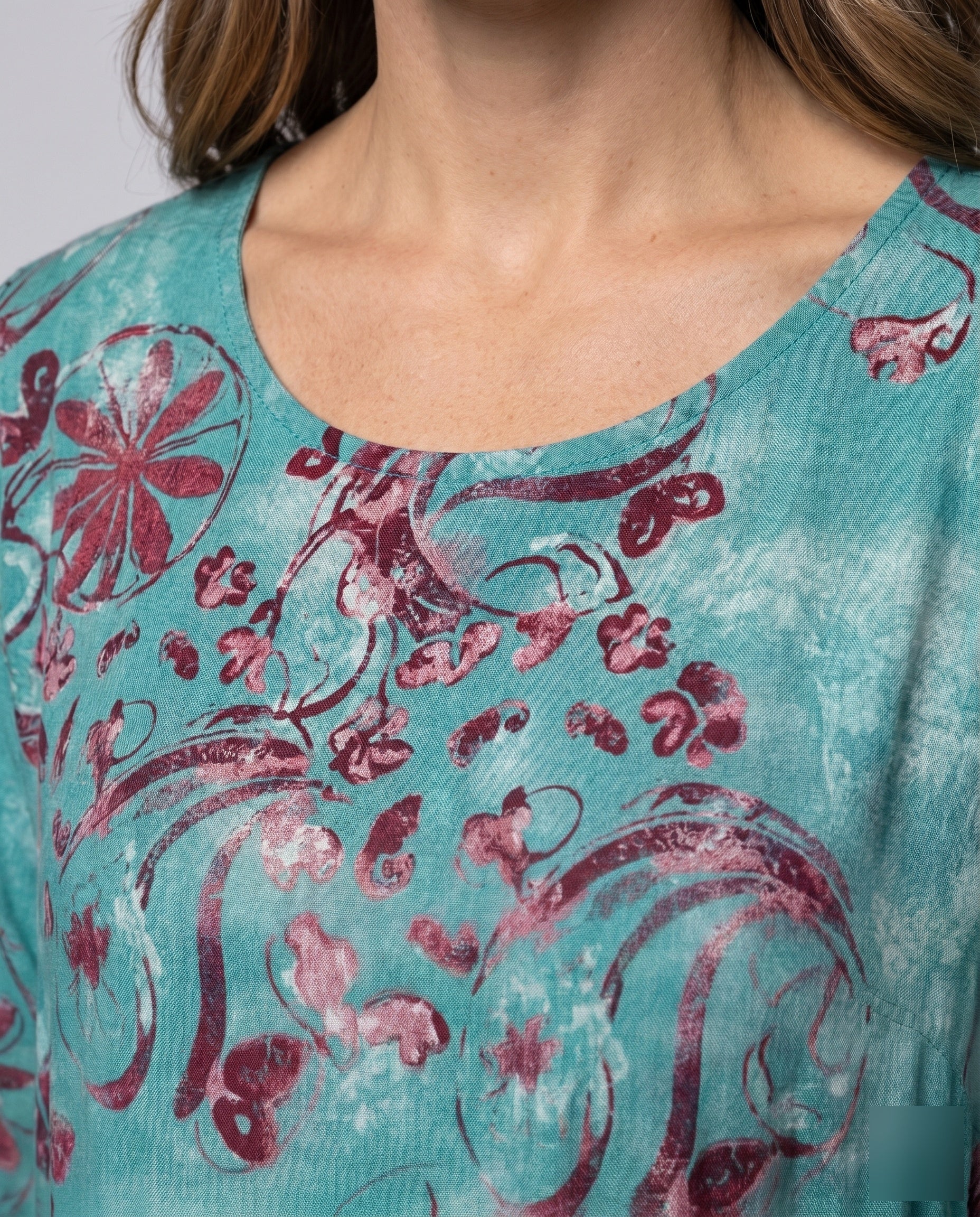 Product 15633175183690 - close_up_detail