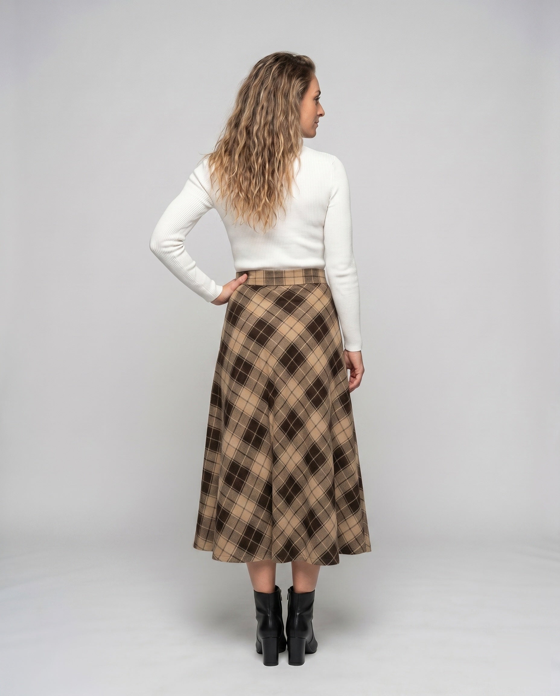 Product 15633175380298 - back_view