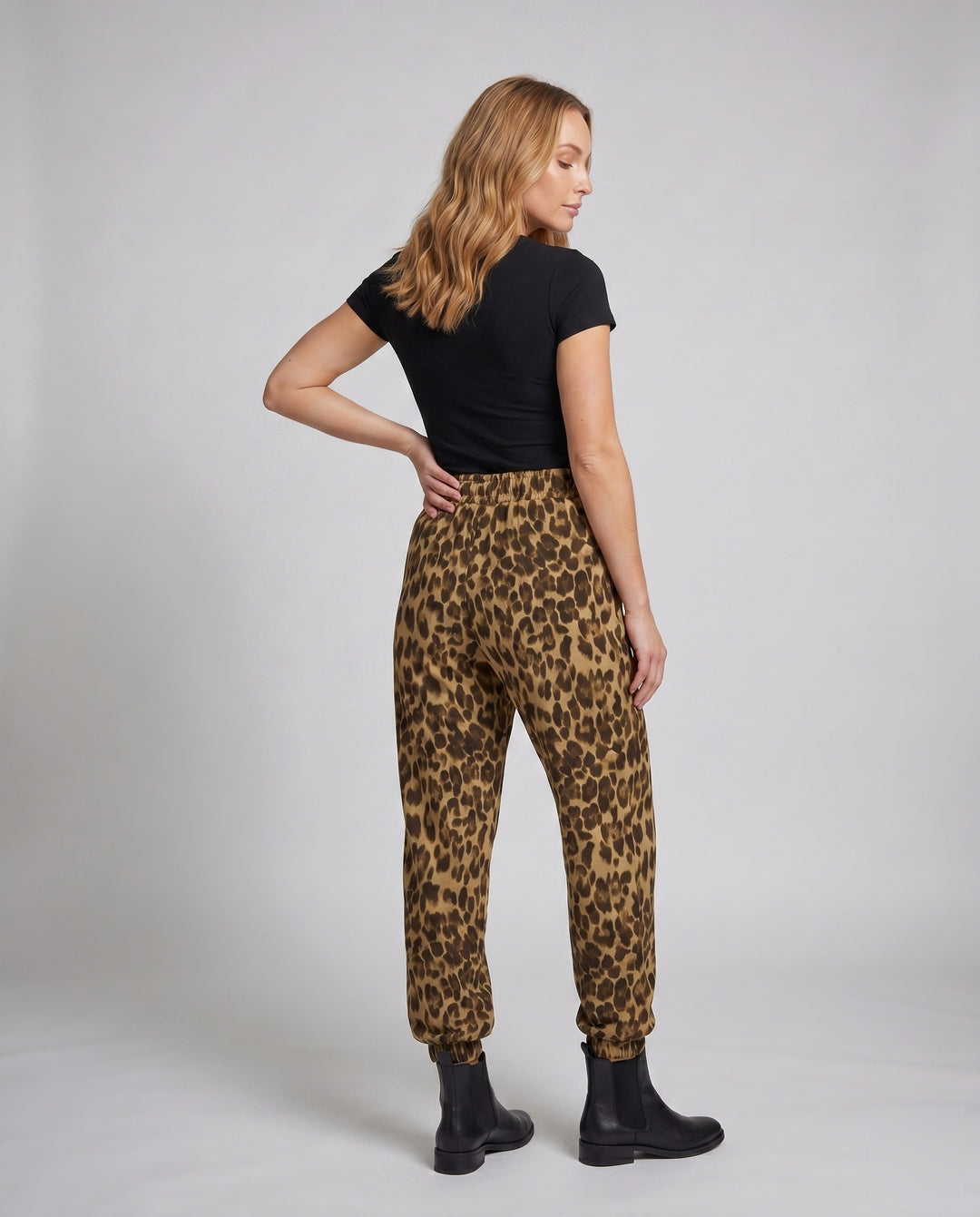 Product 15633177968970 - back_view