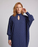 Product 15633178624330 - upper_body