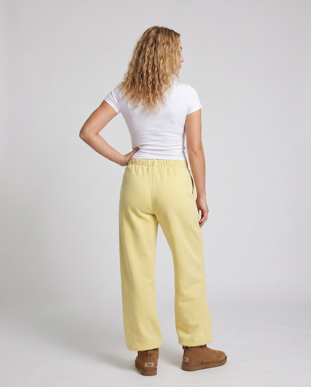 Product 15633224597834 - back_view