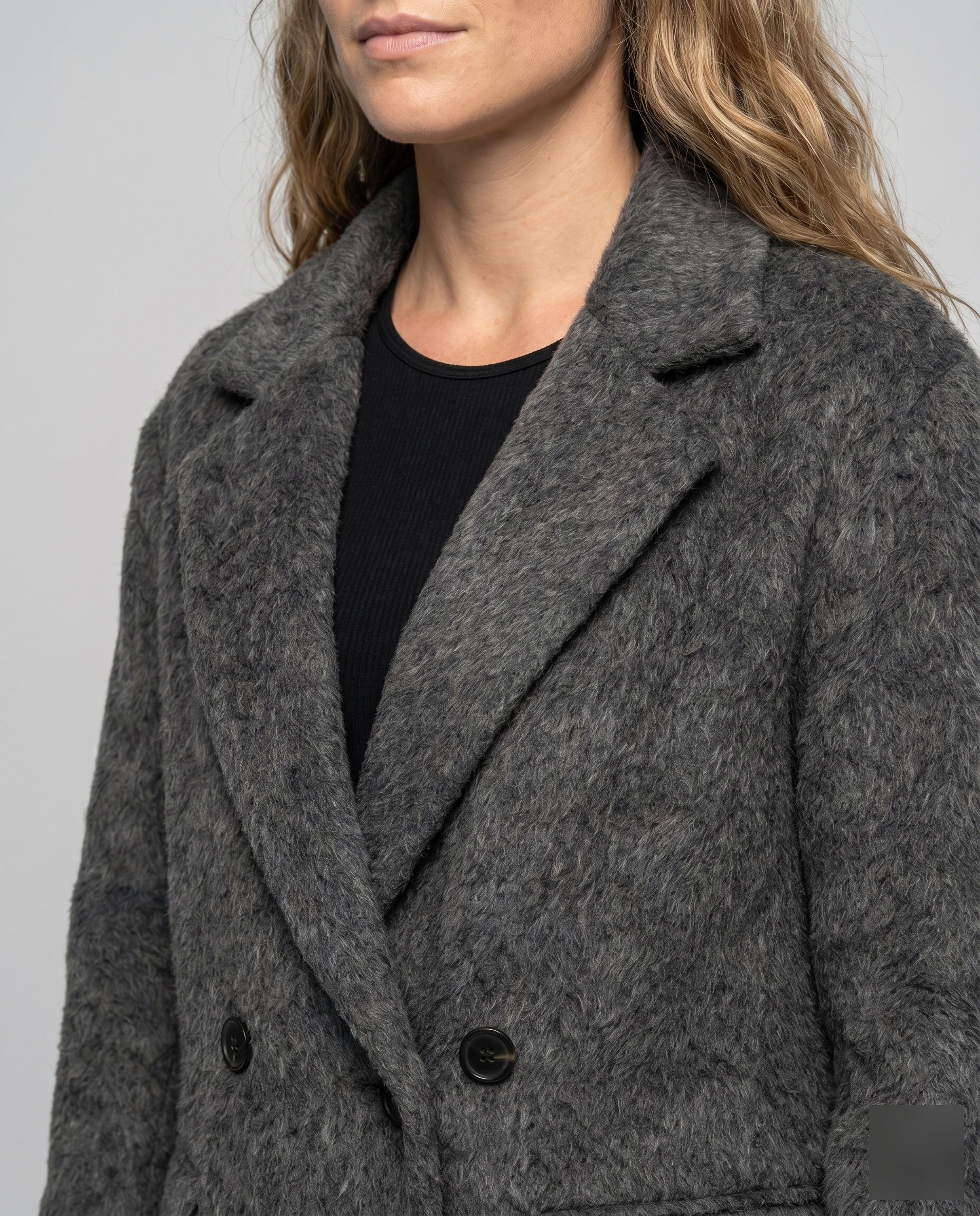 Product 15633228333386 - close_up_detail