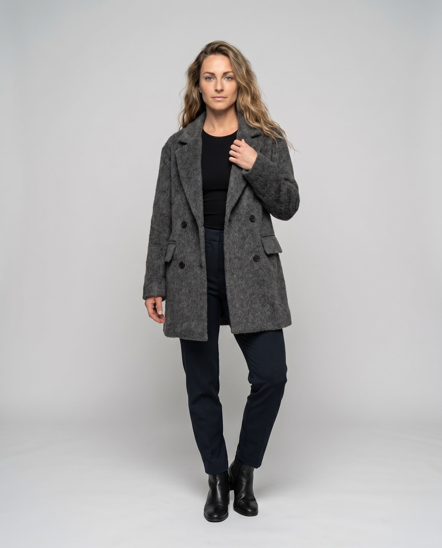 Product 15633228333386 - full_body_front