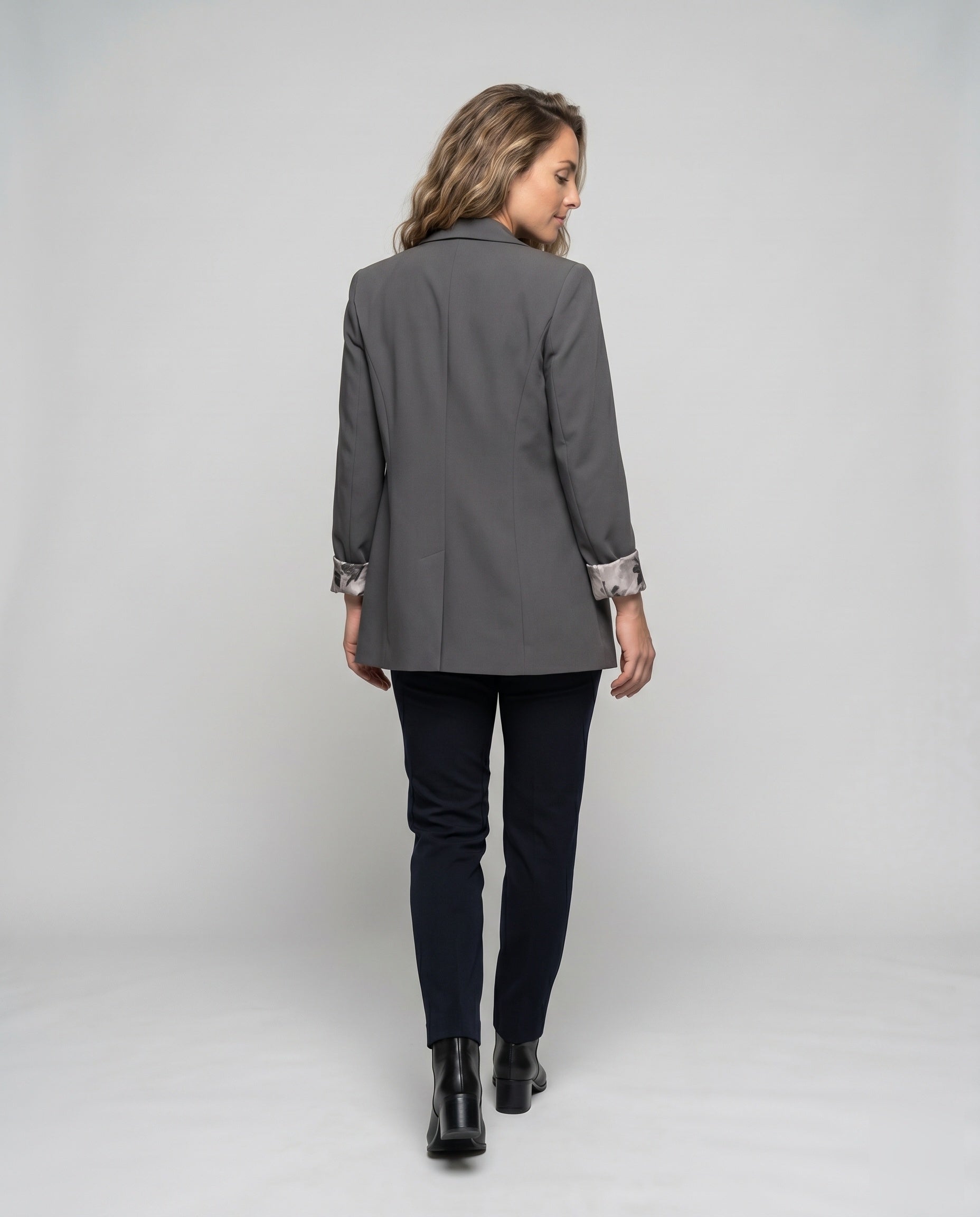 Product 15633228726602 - back_view