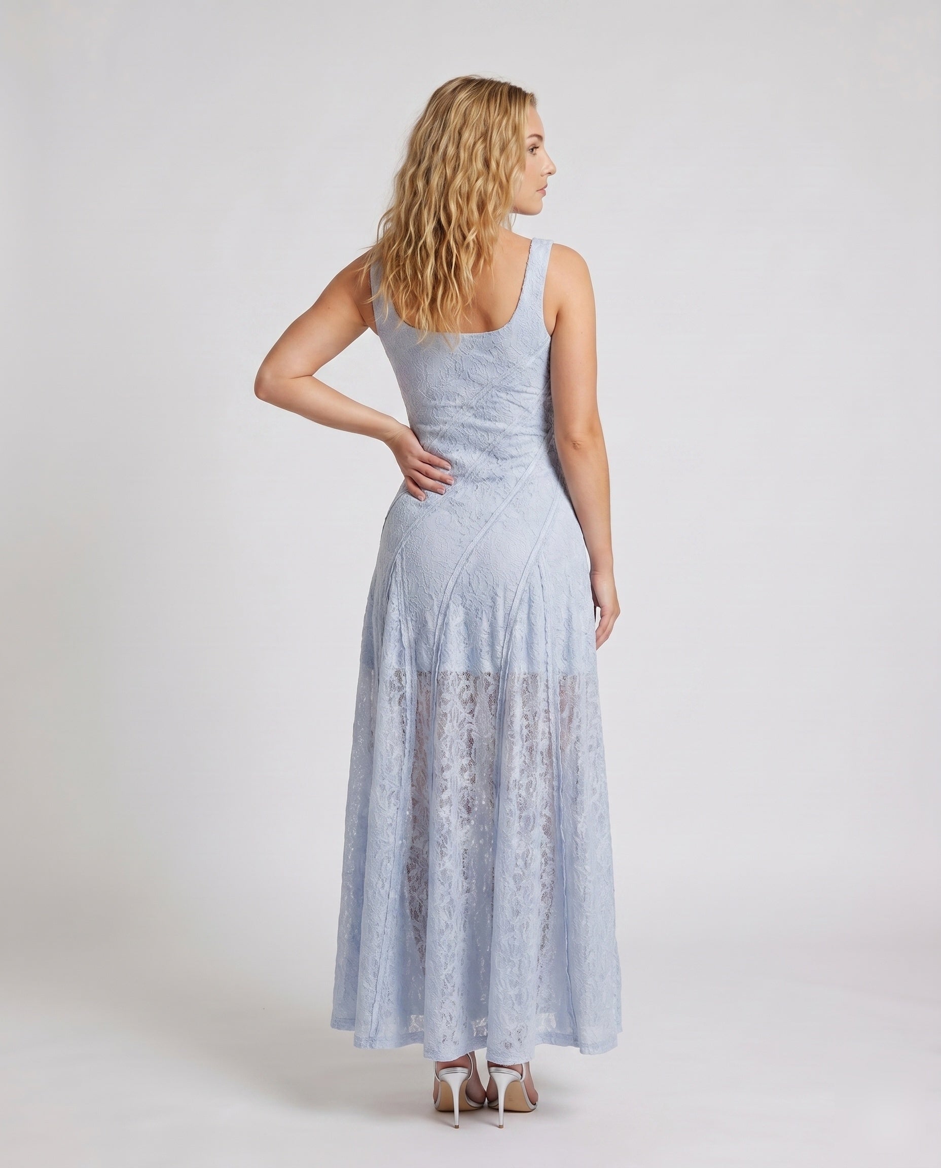 Product 15633237377354 - back_view