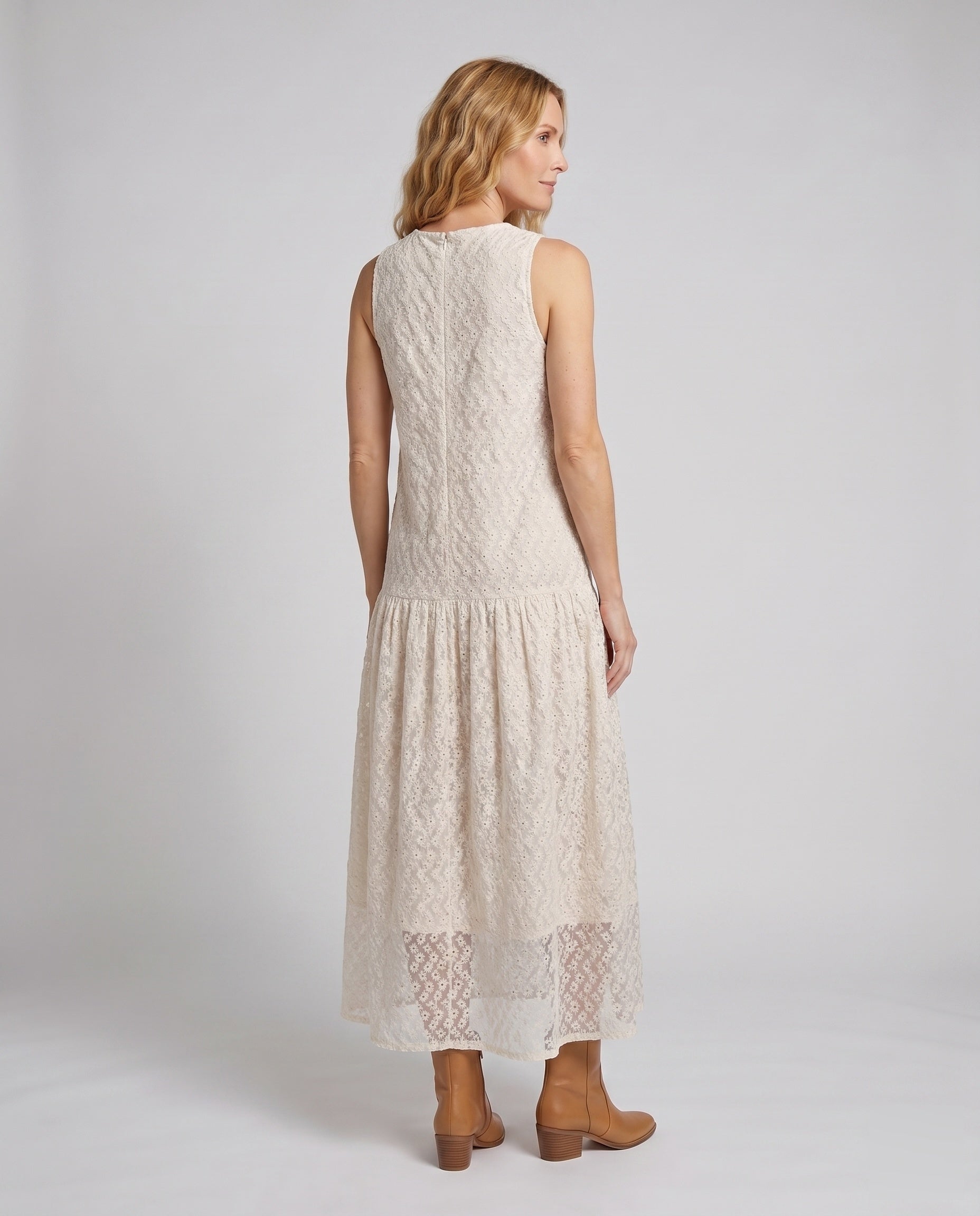 Product 15633238032714 - back_view