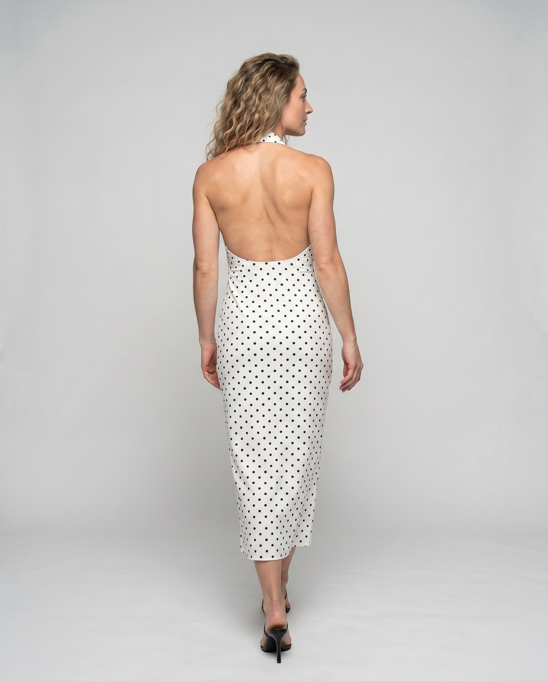 Product 15633245962570 - back_view