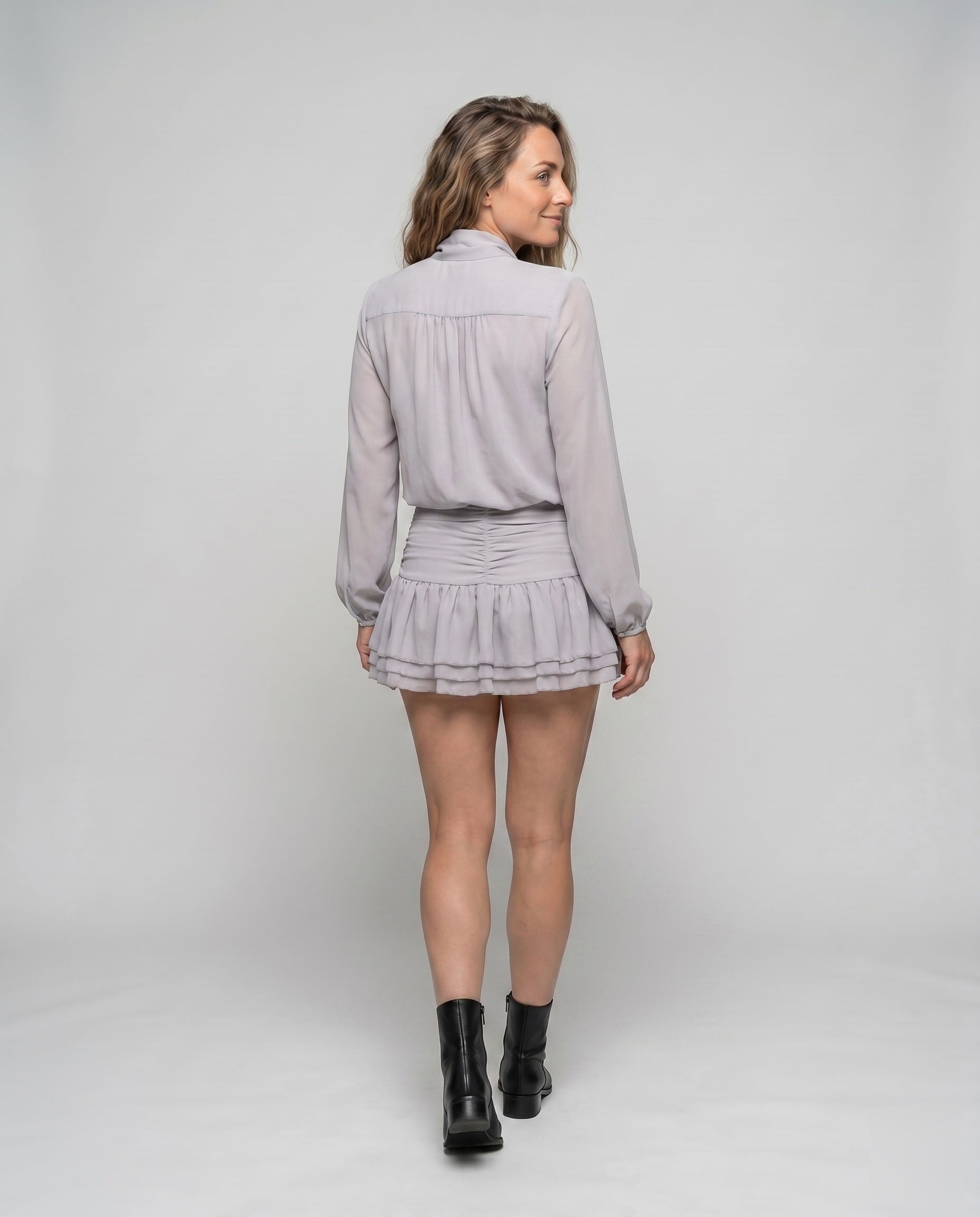 Product 15633246323018 - back_view