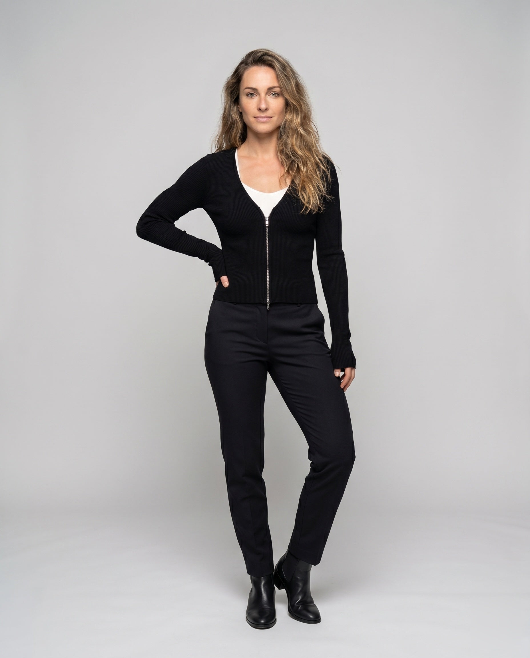 Product 15633246421322 - full_body_front