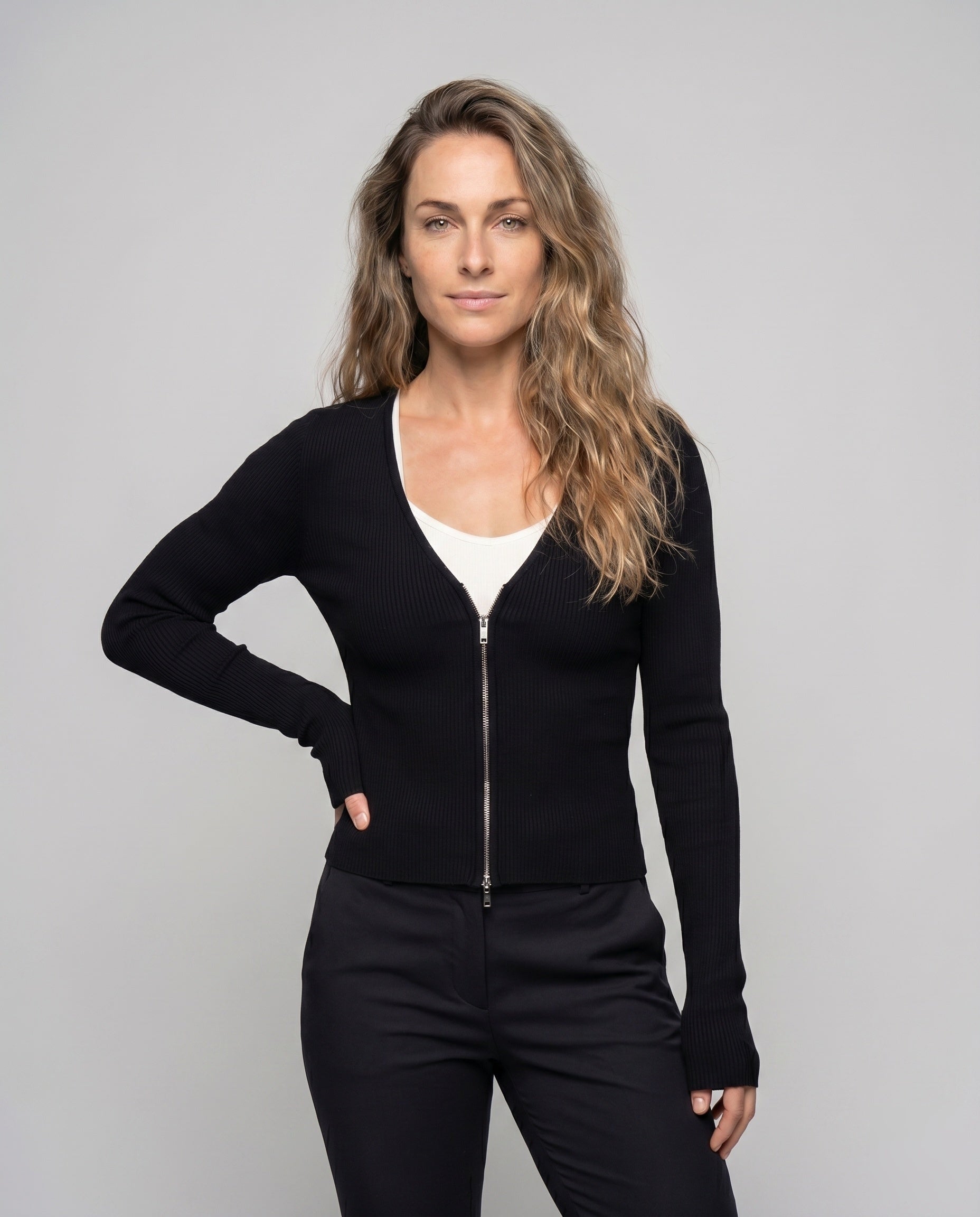Product 15633246421322 - upper_body