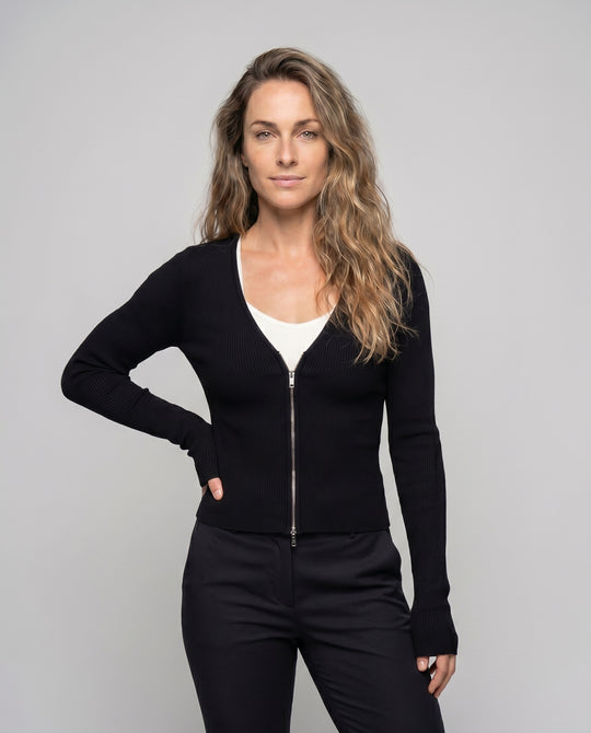 Product 15633246421322 - upper_body