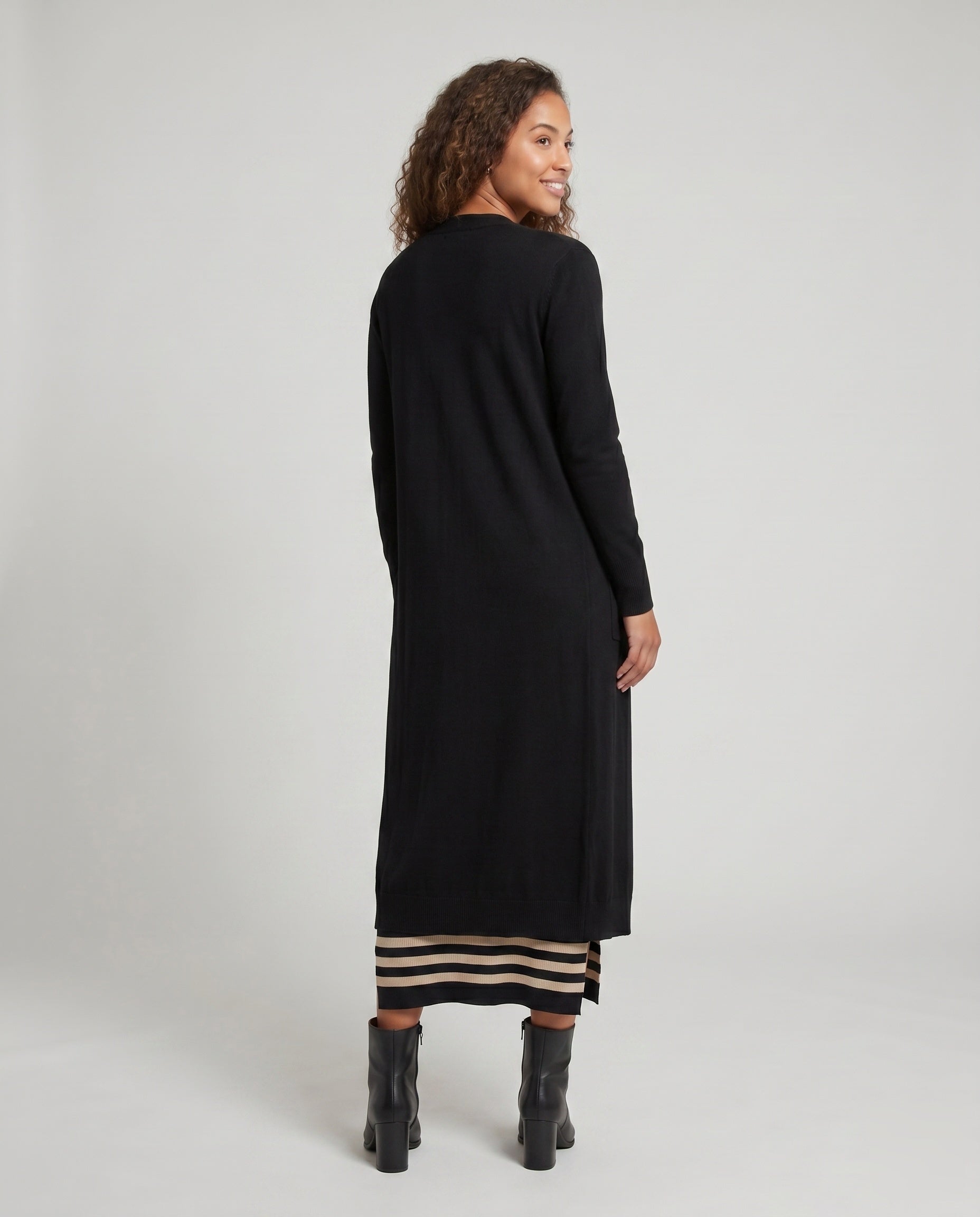 Product 15633247994186 - back_view