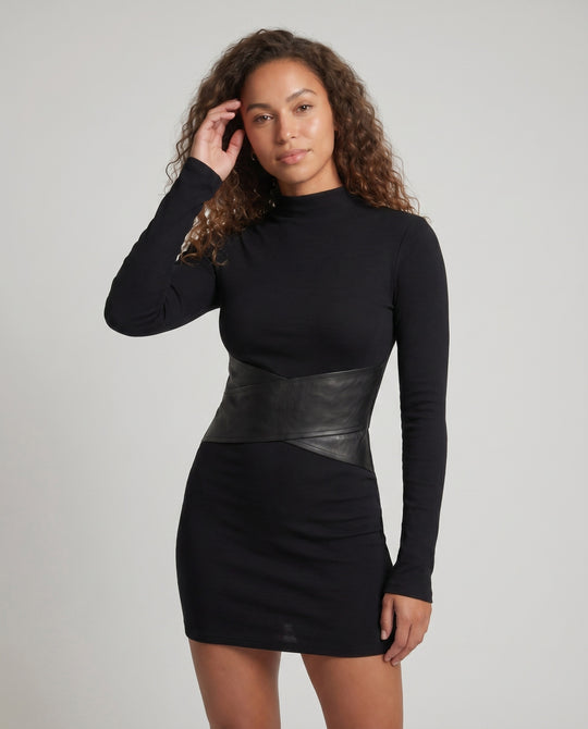 Product 15633248158026 - upper_body