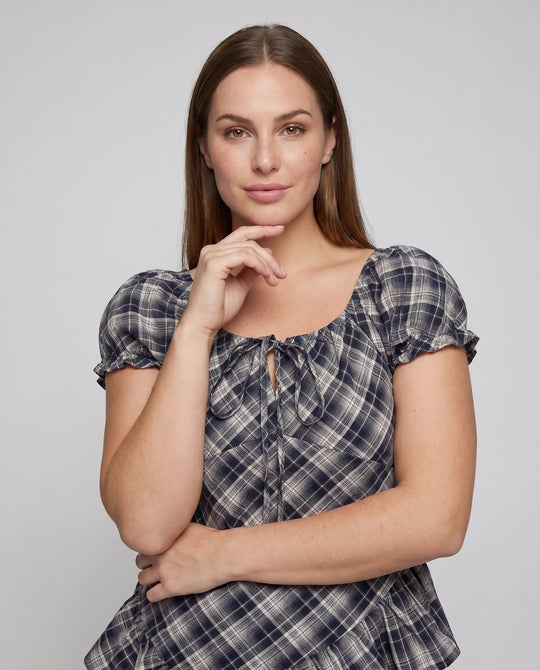 Product 15633256153418 - upper_body