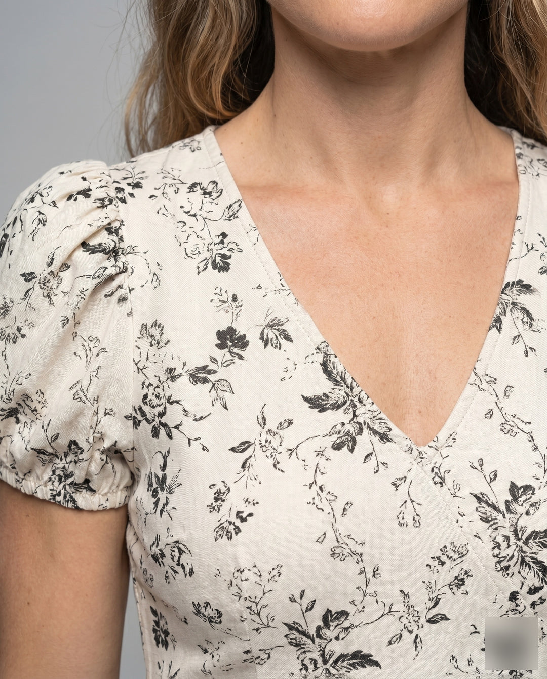 Product 15633261723978 - close_up_detail