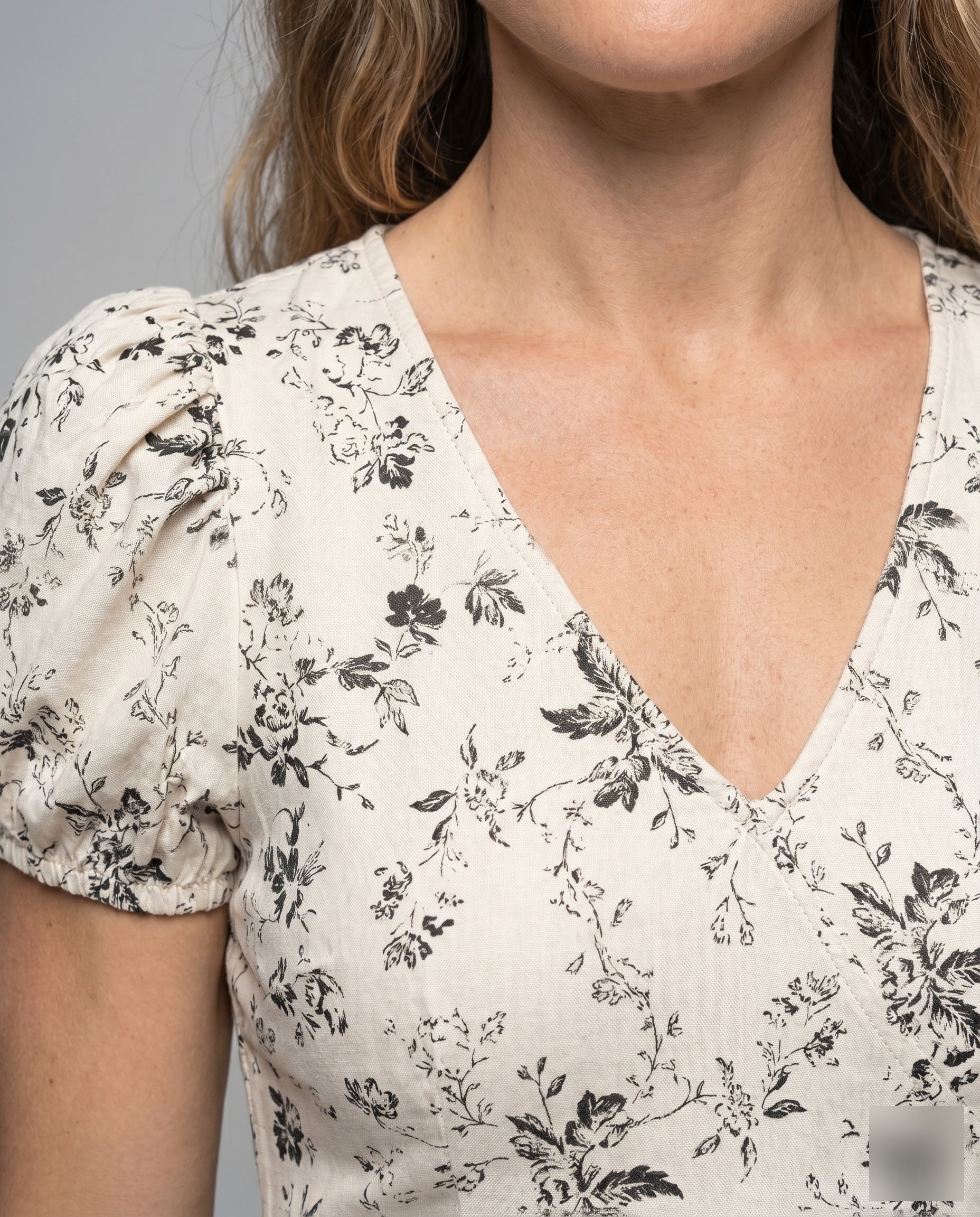 Product 15633261723978 - close_up_detail