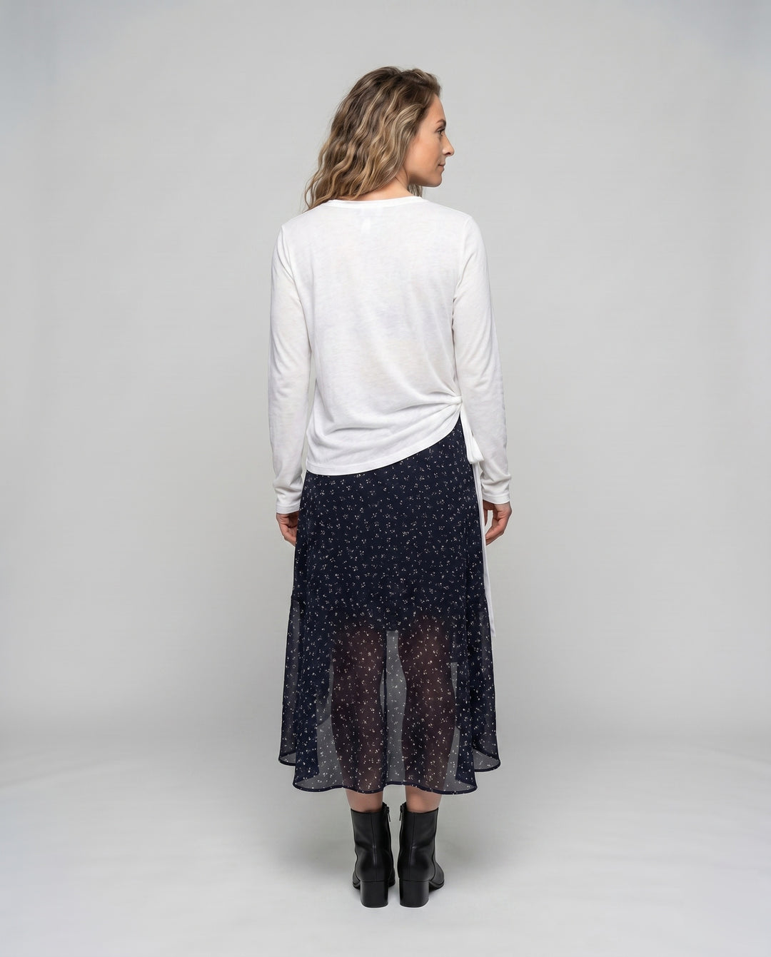 Product 15633272078666 - back_view