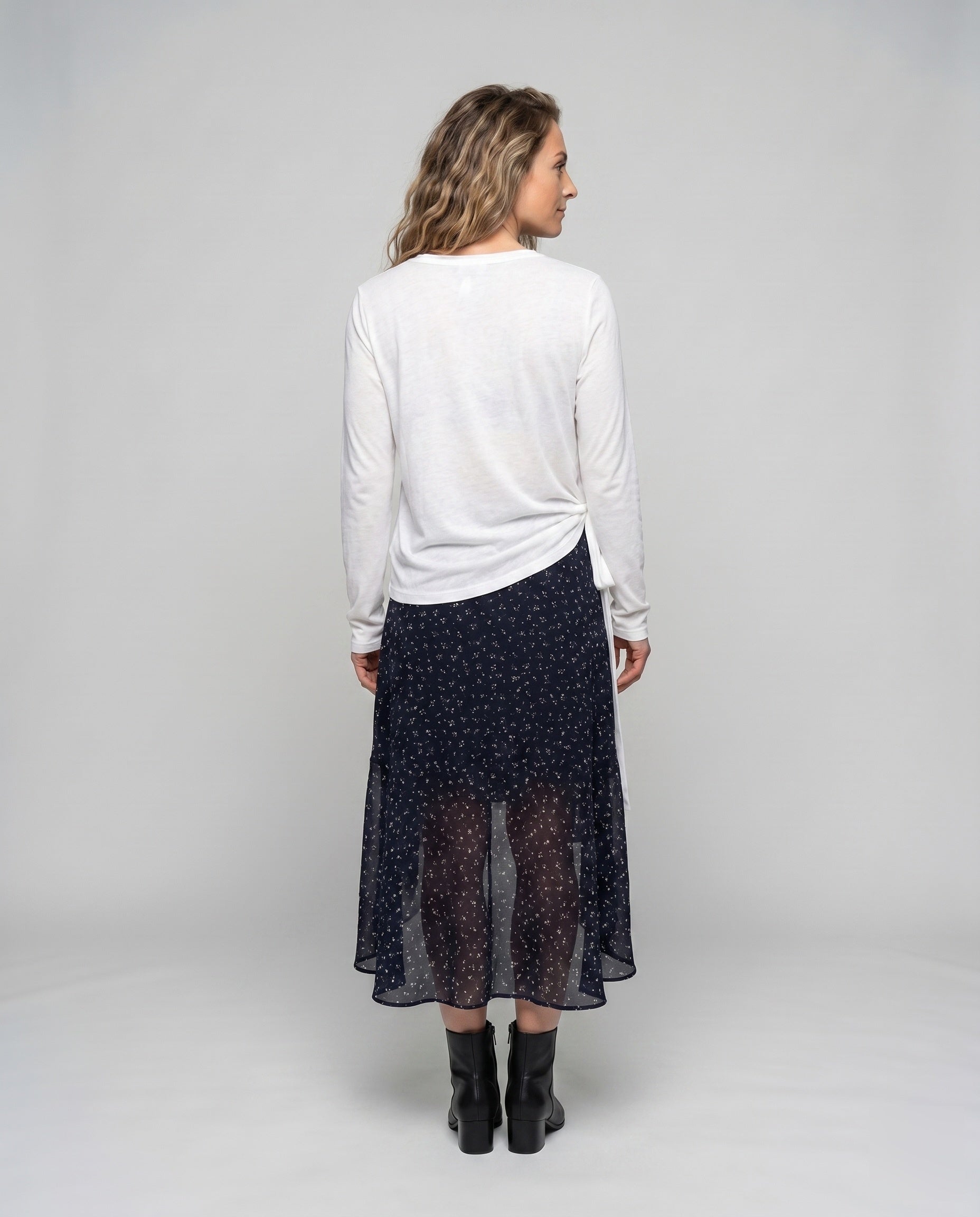 Product 15633272078666 - back_view