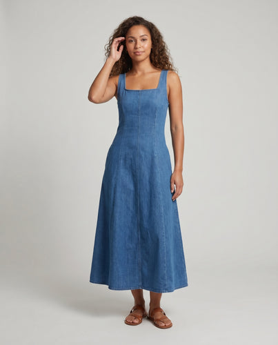 Damen Langes Sommerkleid mit schlichter Taillierung und zarten Spaghettiträgern