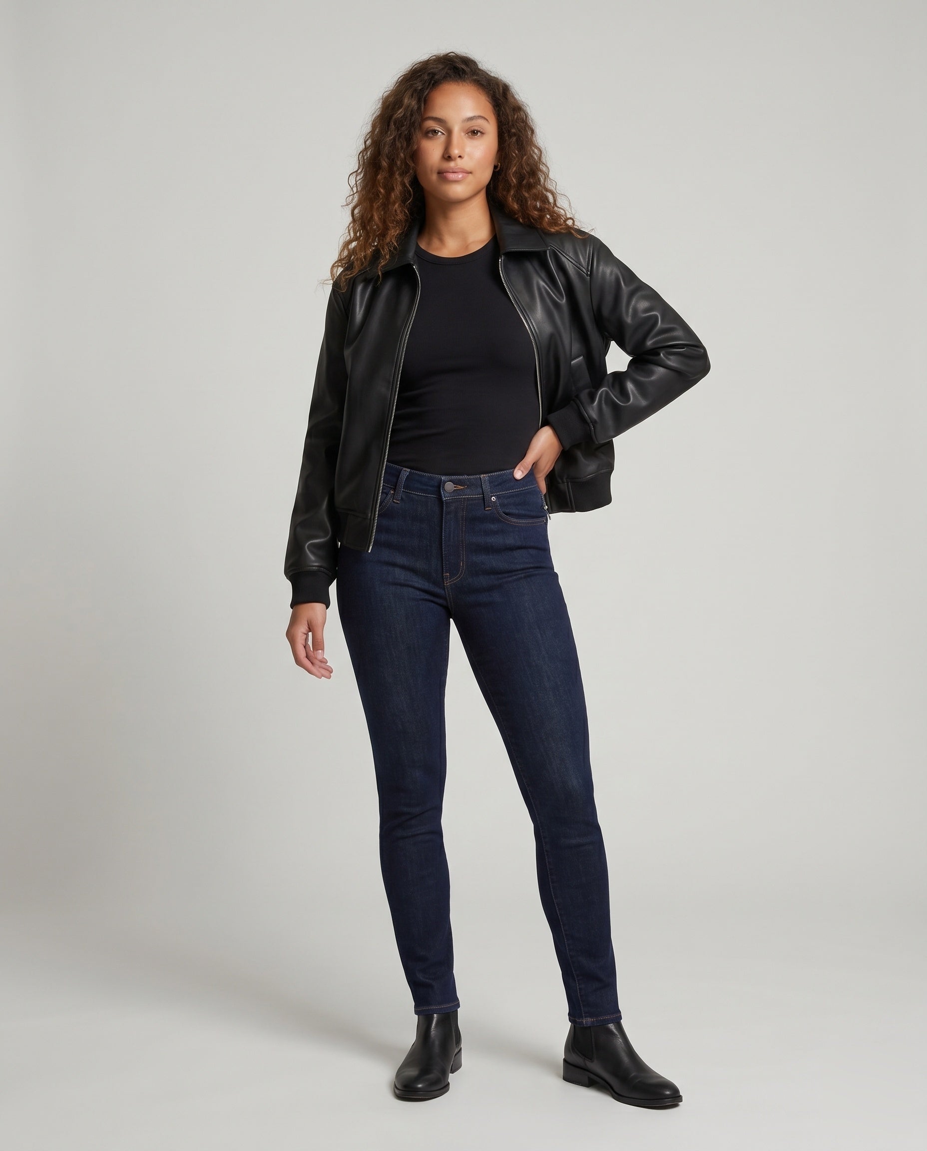 Product 15633278566730 - full_body_front