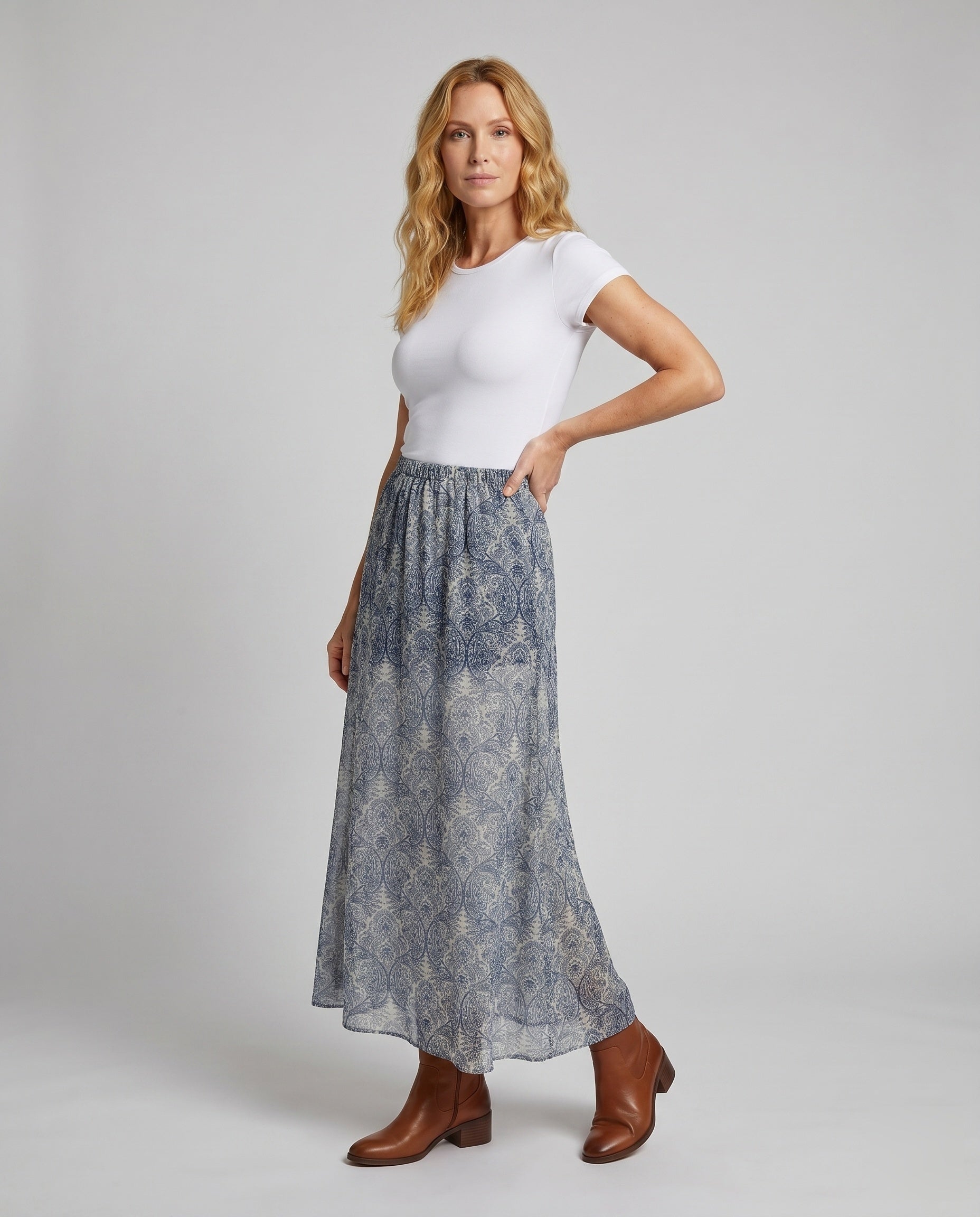 Product 15633285251402 - full_body_front